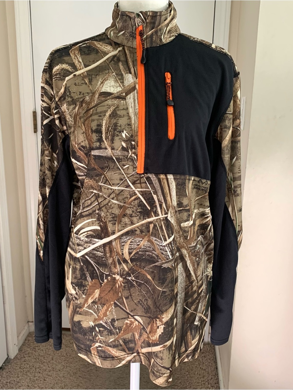 Magellan Women’s Shirt Fitted 1/2 Zip Hunt Gear Mag Wick Long Sleeve Camo Sz S